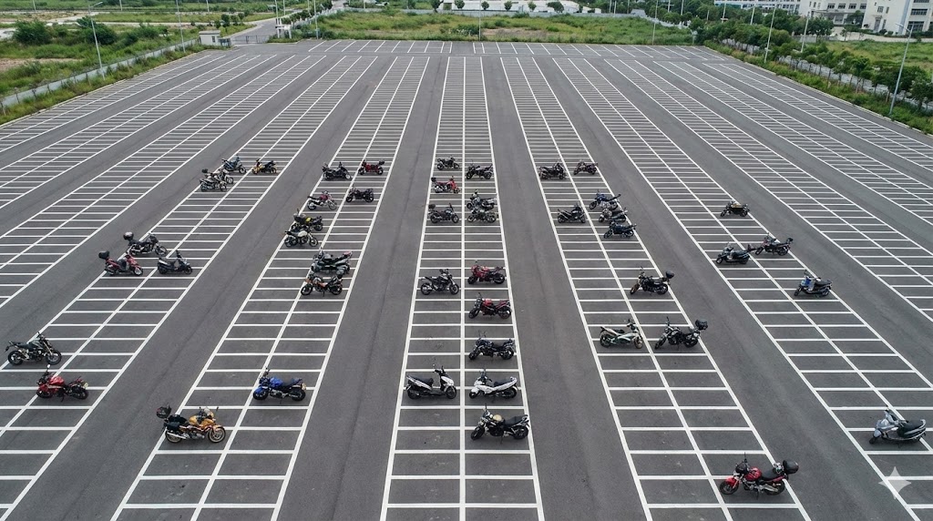 第1駐車場の収容台数と設置場所の詳細